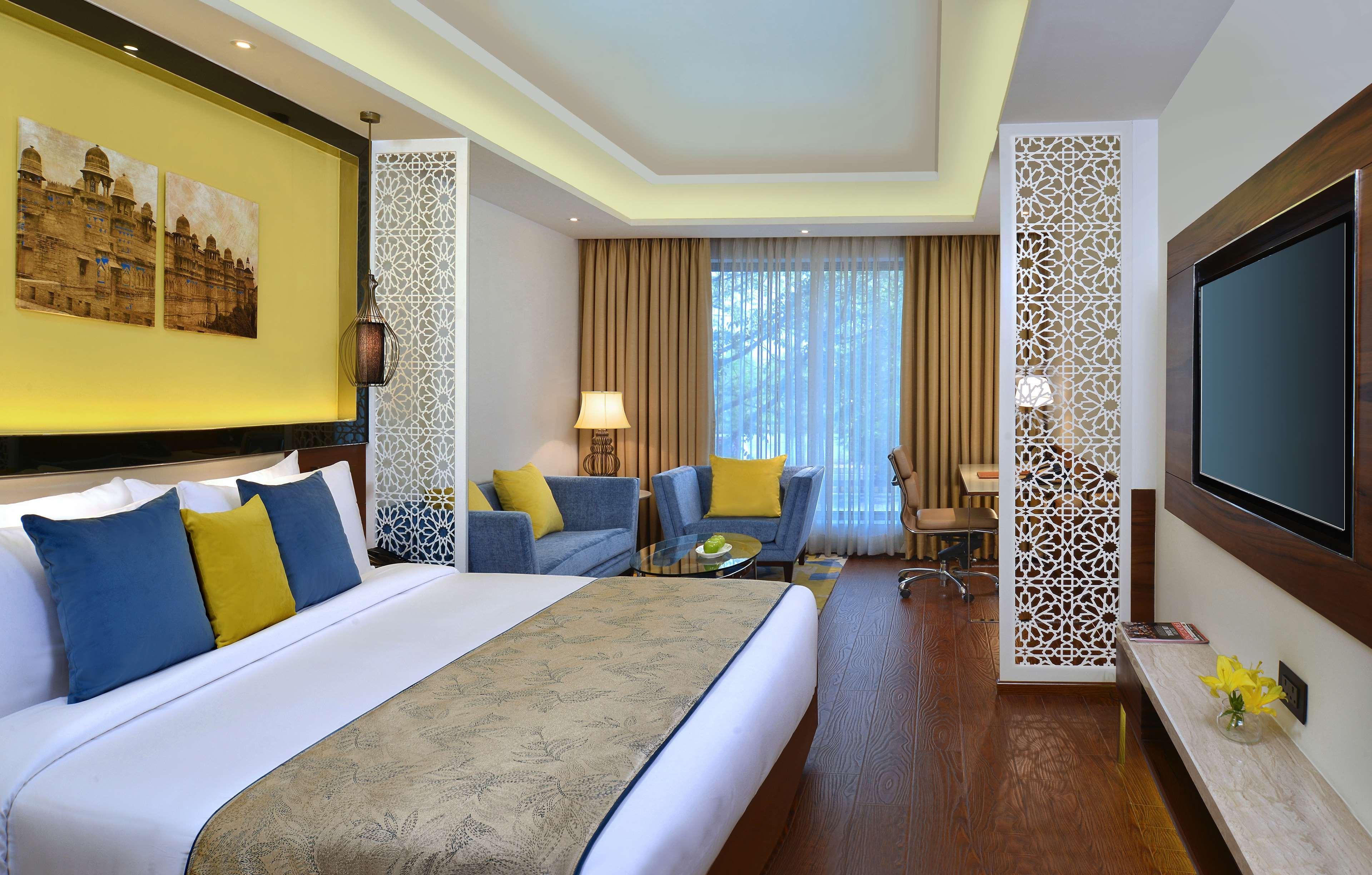 Radisson Gwalior Ξενοδοχείο Εξωτερικό φωτογραφία