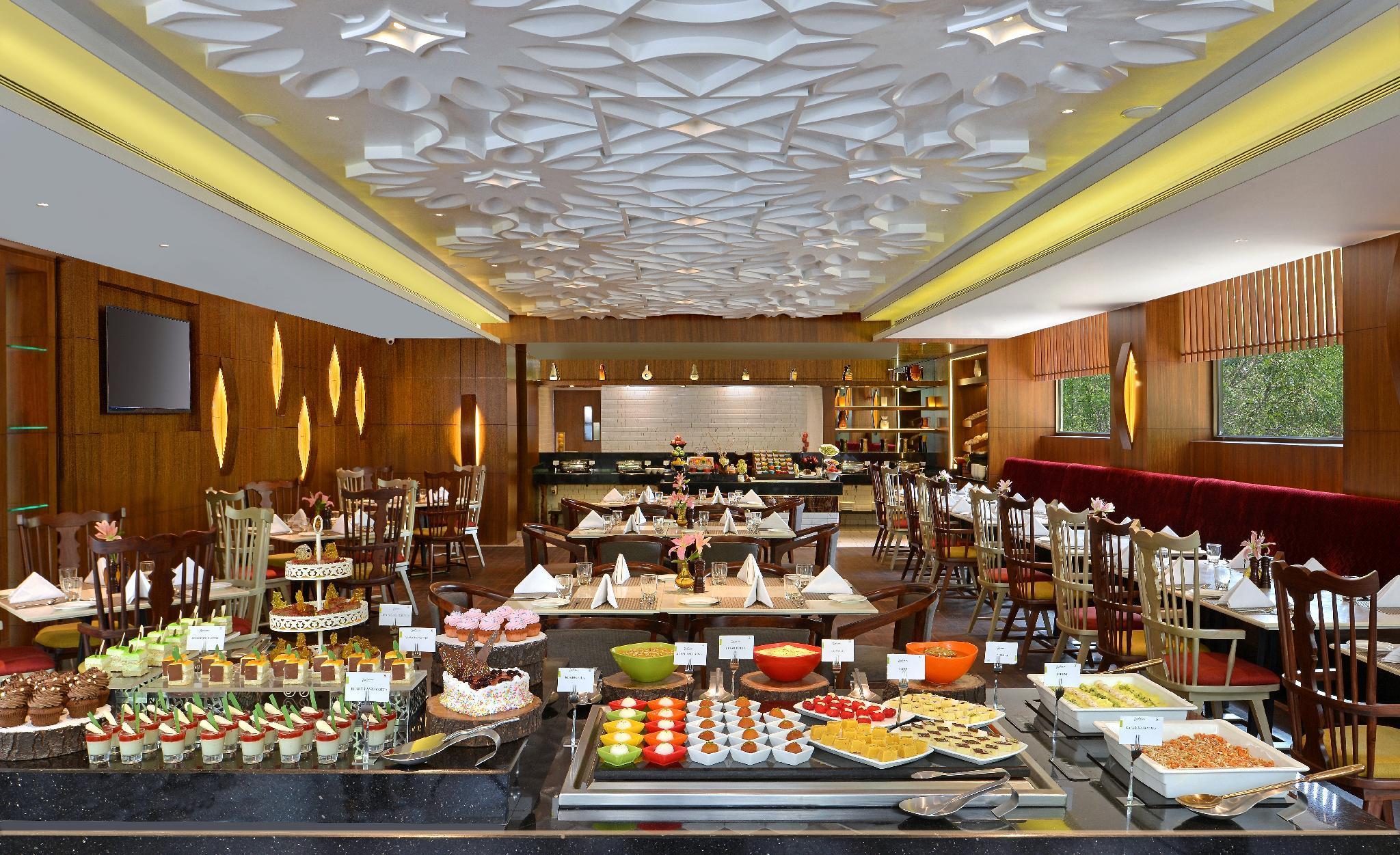 Radisson Gwalior Ξενοδοχείο Εξωτερικό φωτογραφία