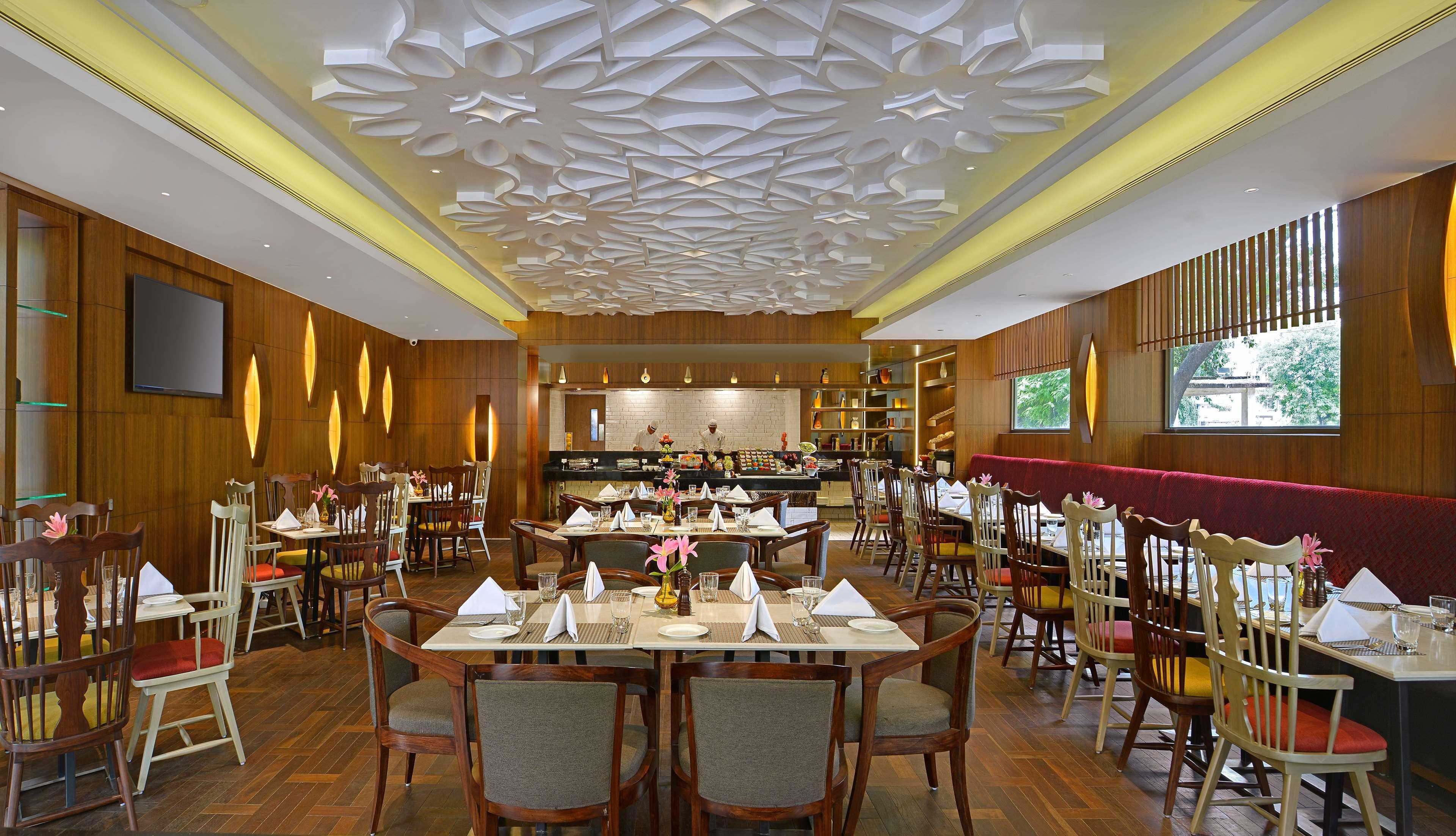 Radisson Gwalior Ξενοδοχείο Εξωτερικό φωτογραφία