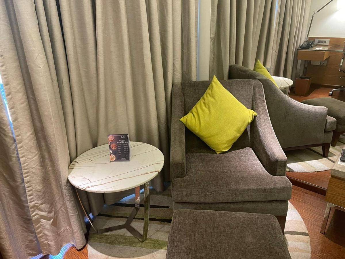 Radisson Gwalior Ξενοδοχείο Εξωτερικό φωτογραφία