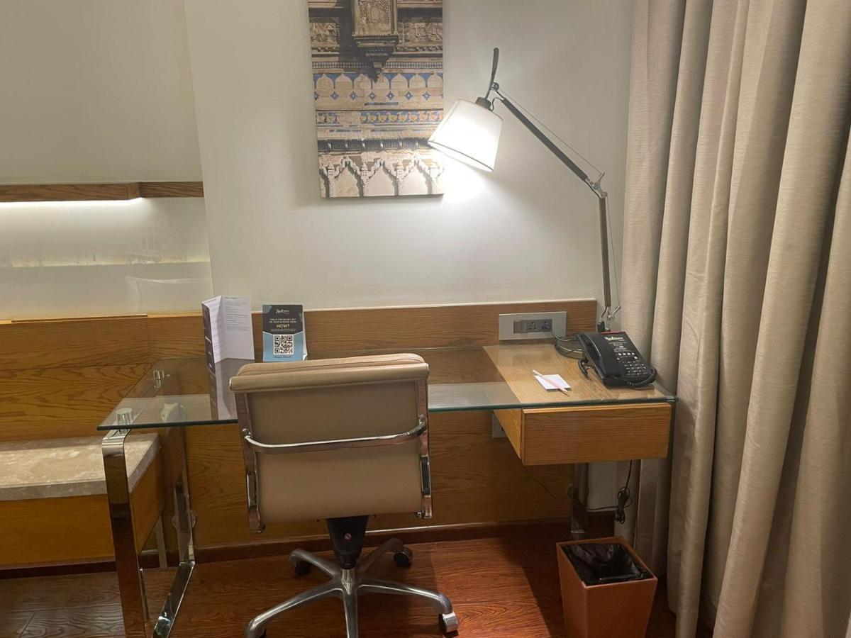 Radisson Gwalior Ξενοδοχείο Εξωτερικό φωτογραφία