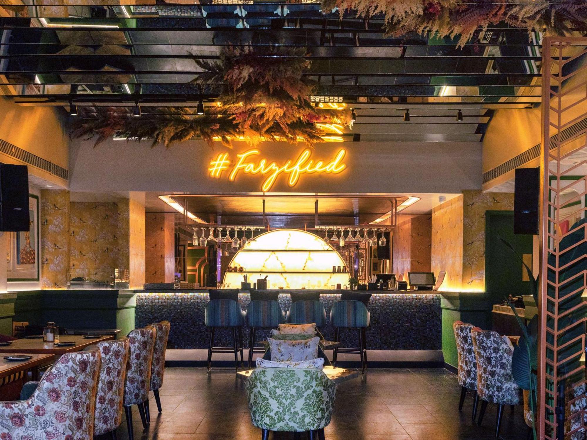 Radisson Gwalior Ξενοδοχείο Εξωτερικό φωτογραφία