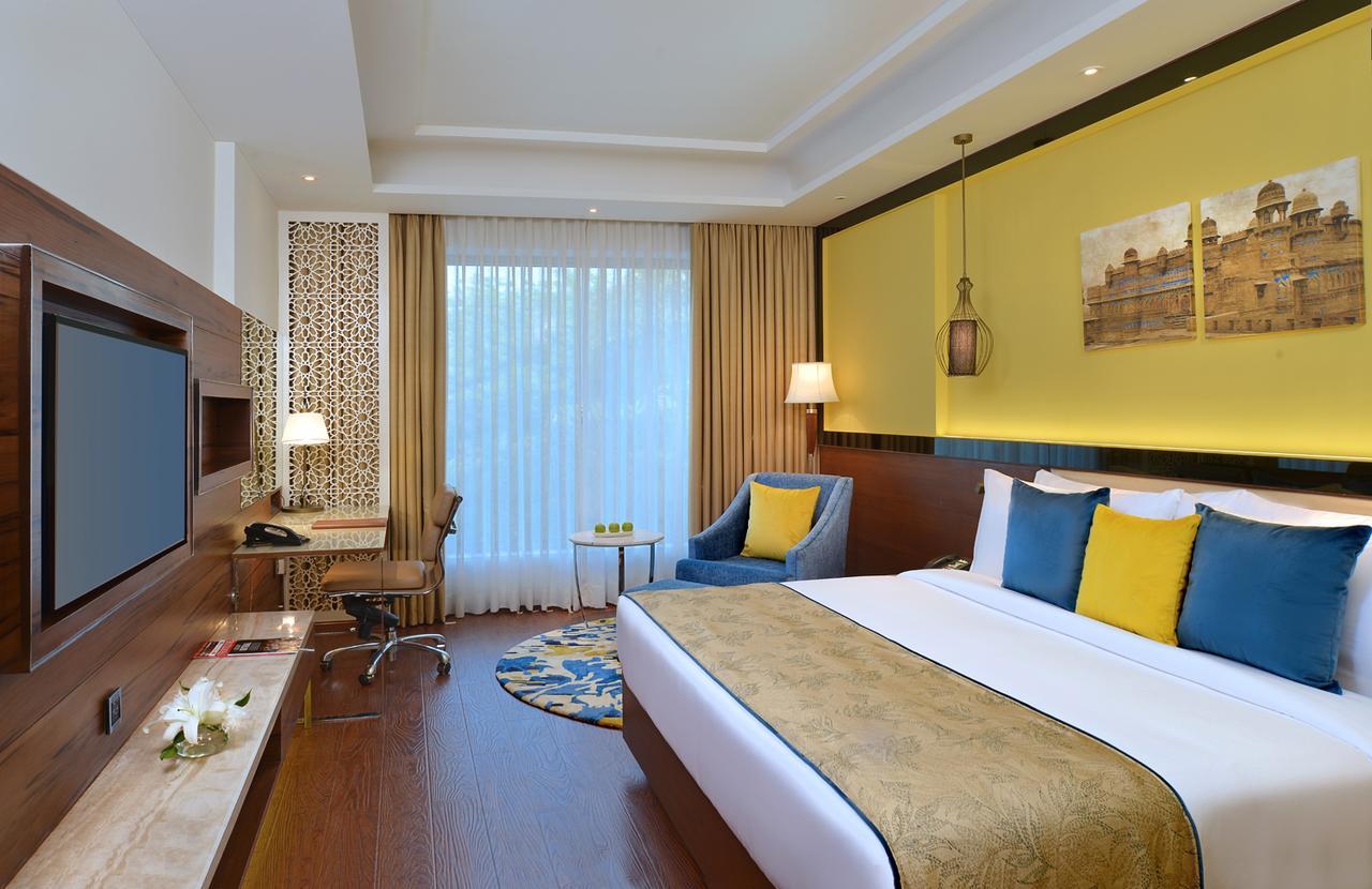 Radisson Gwalior Ξενοδοχείο Εξωτερικό φωτογραφία